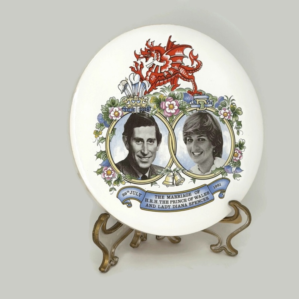 Commemorative Royal Wedding Coaster 6 inches Princess Diana Prince Charles